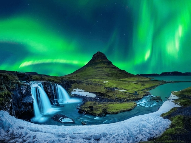 ISLANDIA 