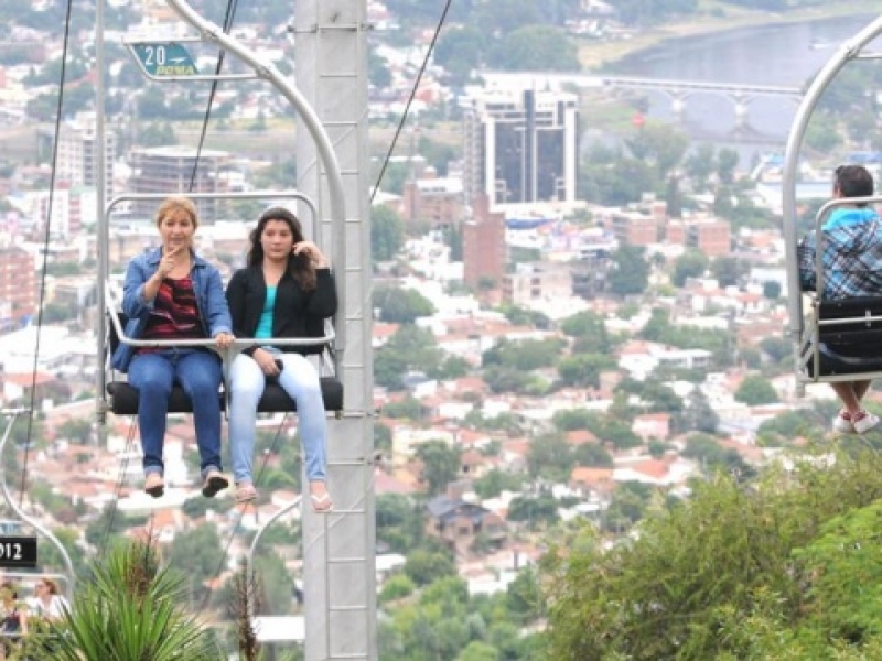 VILLA CARLOS PAZ CON CURA BROCHERO