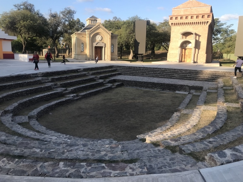 TERMAS DE RIO HONDO