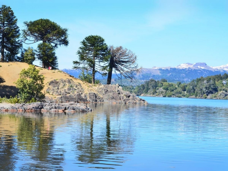 Villa Pehuenia - Caviahue y Copahue 