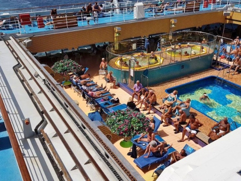 Año Nuevo a Bordo Costa Favolosa