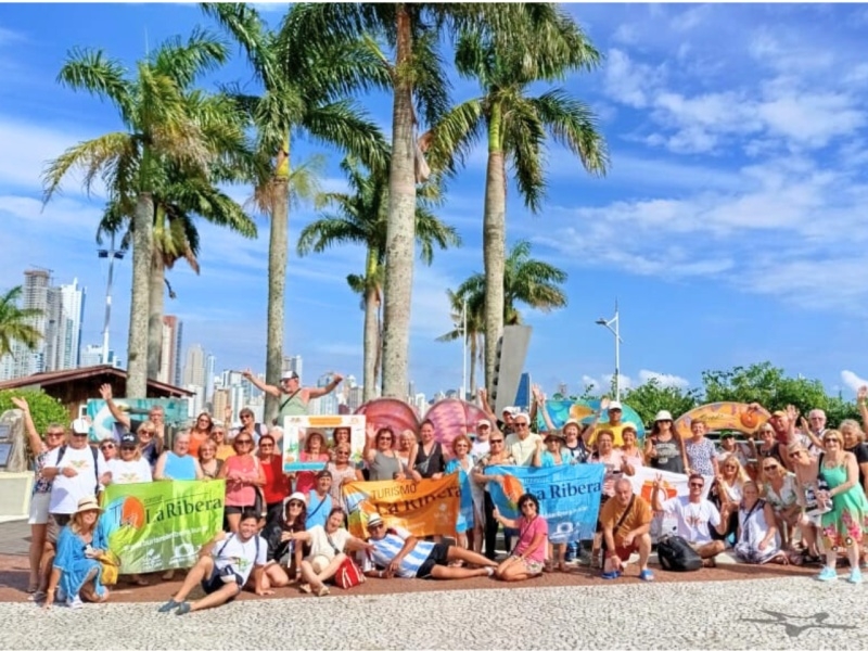 CAMBORIÚ EN BUS CAMA