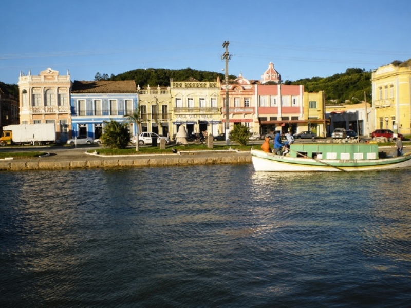LAGUNA 
