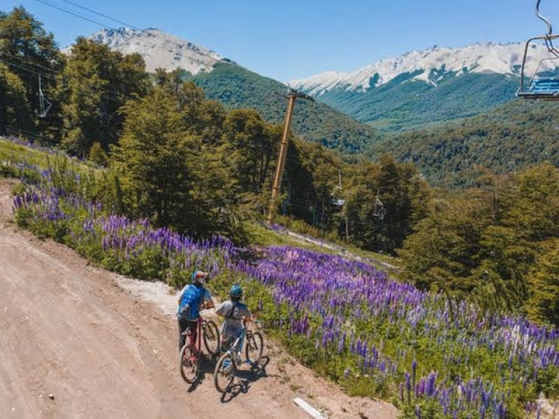 BARILOCHE + VILLA LA ANGOSTURA