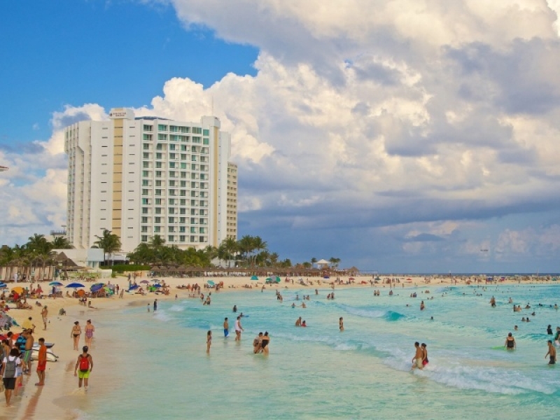 CANCÚN + COSTA MUJERES / PLAYA MUJERES